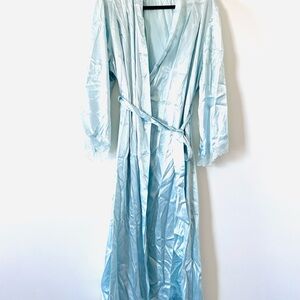 Halston Women’s Satin Full Length Long Sleeve Lace Aqua Green Blue Robe Size 1X